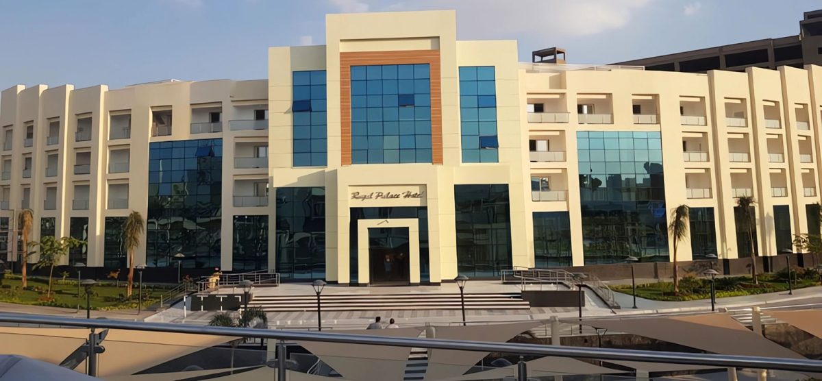 Royal Palace Hotel